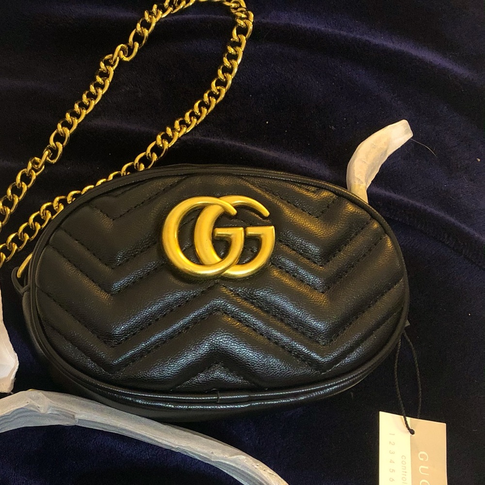 Black belt bag
